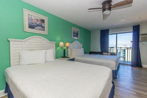 Ocean View Double Queen Suite! Perfect for 4 Guests! Sea Mist 51601